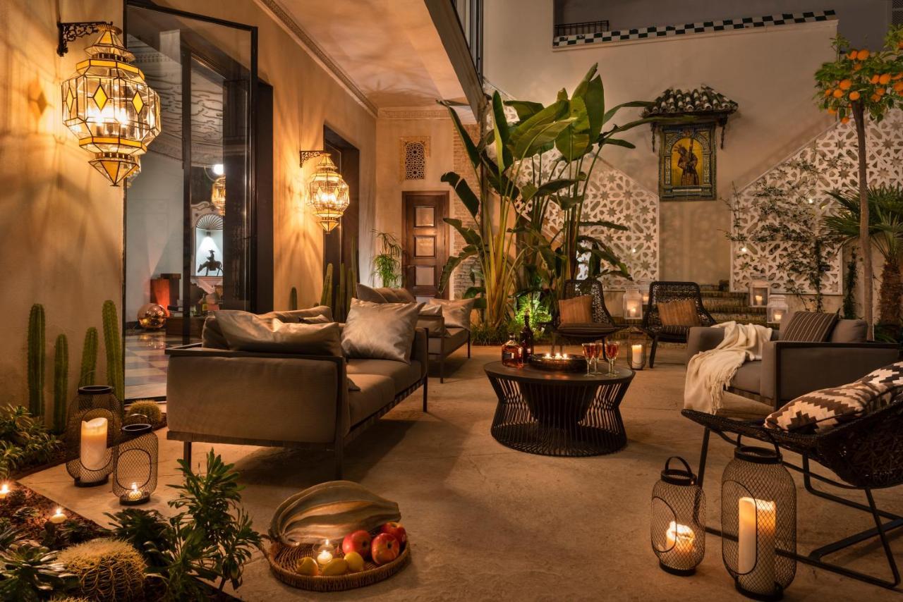 セビリア Pajaro Rebelde Bed & Breakfast エクステリア 写真